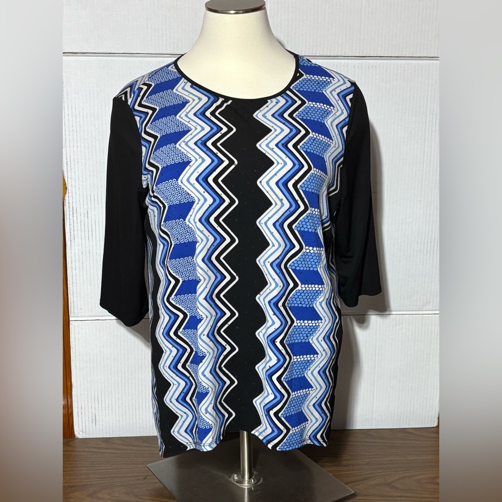 Alfred Dunner women’s 2X black and blue tunic top.